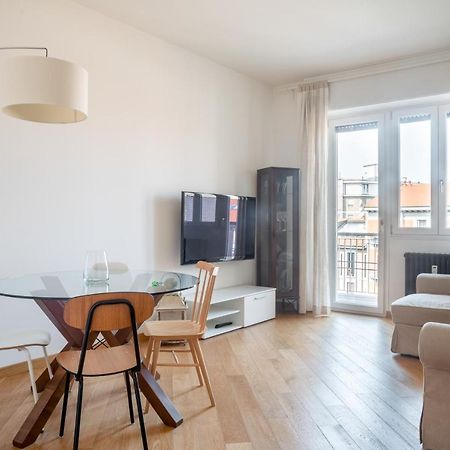 Appartement Elegante Bilocale In Zona Tortona à Milan Extérieur photo
