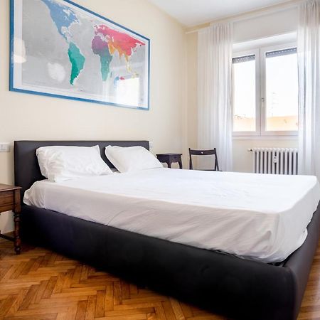Appartement Elegante Bilocale In Zona Tortona à Milan Extérieur photo