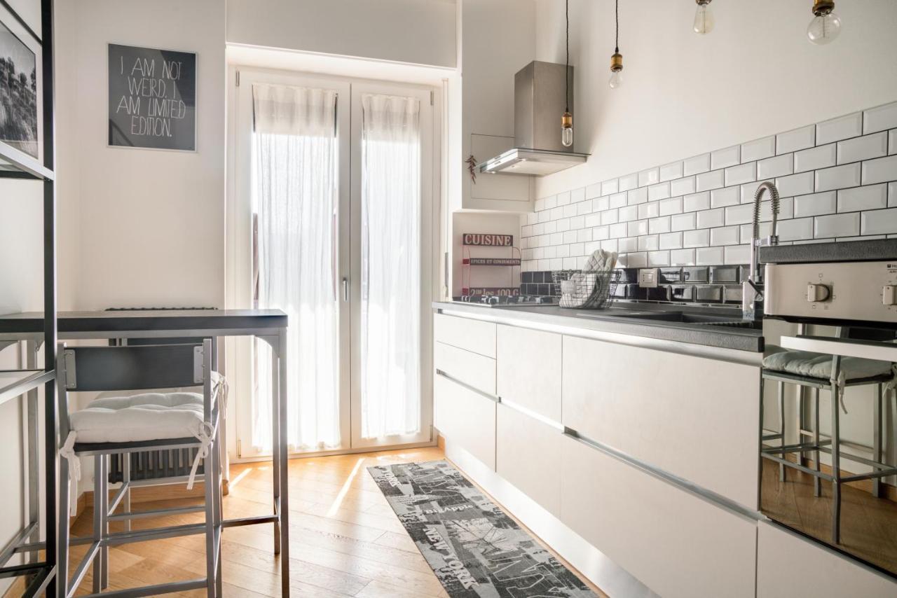 Appartement Elegante Bilocale In Zona Tortona à Milan Extérieur photo